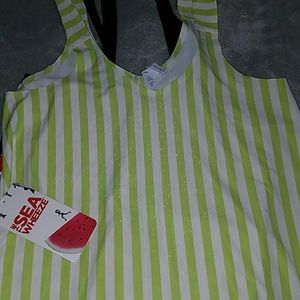 Lululemon Seawheeze tank nwt 8