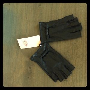 Black Juicy Couture fingerless gloves