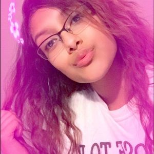 Meet your Posher, Wendy