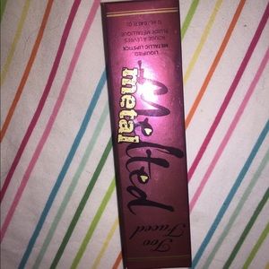 Too faced melted metallic macaroon lipstick