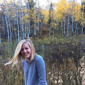 Meet your Posher, Mady