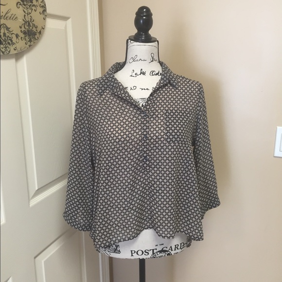 American Eagle Outfitters- Button Down Blouse - Picture 1 of 1