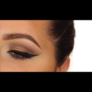 Meet your Posher, Kassandra