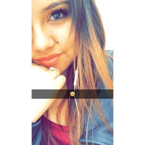 Meet your Posher, Maria