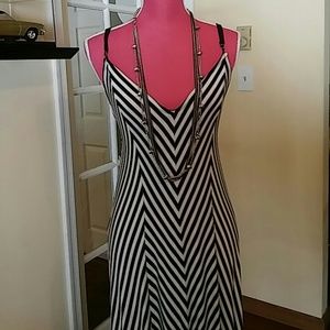 Long black and white dress