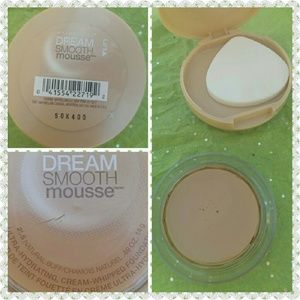 Maybelline Dream Smooth Mousse 255 natural buff