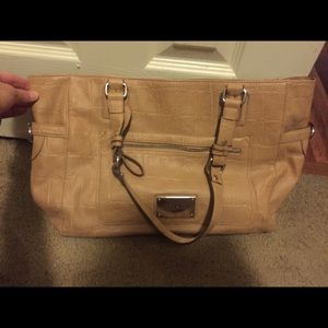 Liz Claiborne Tan Leather Purse