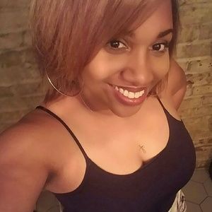 Meet your Posher, Ingrid