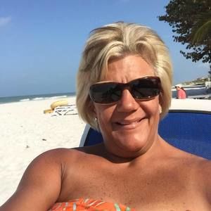 Meet your Posher, Conni