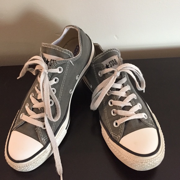 Size 7 Grey Converse