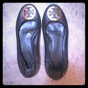 Tory Burch Black Reva Flat size 9