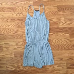 Brandy Melville Joyce romper