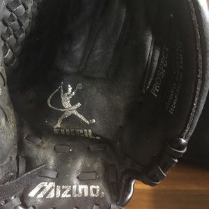 Mixing Softball glove