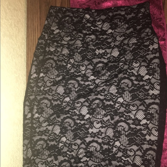 Black lace pencil skirt