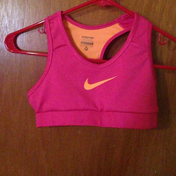 Nike sports bra