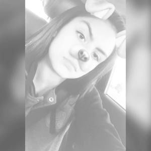 Meet your Posher, Daralynn