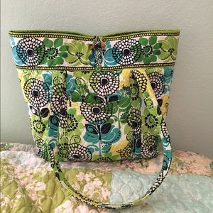 Vera Bradley Tote 💚