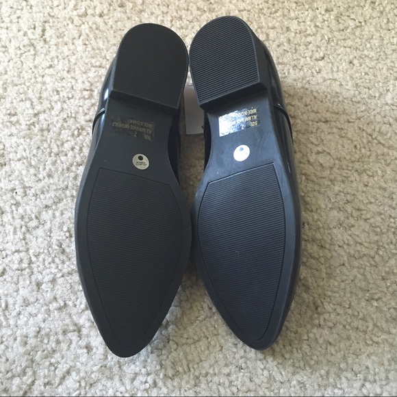 NWT! Sleek & Chic Black Oxfords - Picture 4 of 4