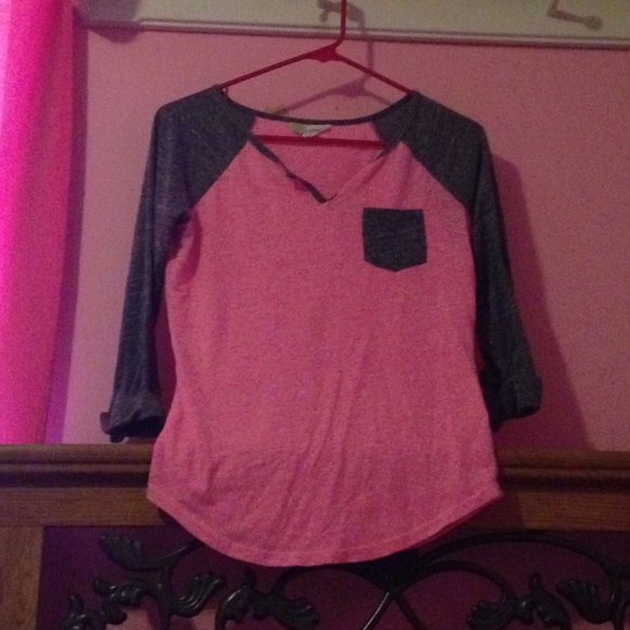 Long sleeve pink and gray