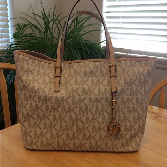 NWT MK Jet Set tote