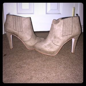 Heeled boots from H&M