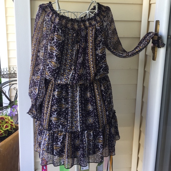 ⭐️SALE⭐️Beautiful Chiffon Dress