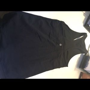 Lulu lemon black tank