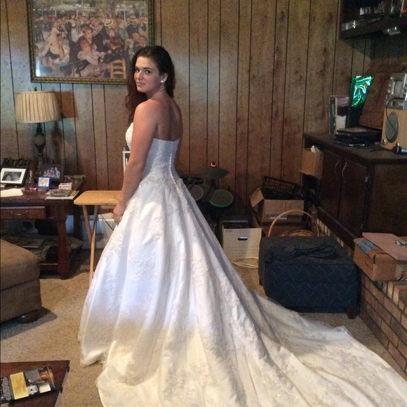 Christina Wu white wedding gown size 10 price OBO