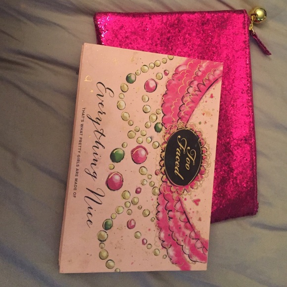 Two faced palette and bag