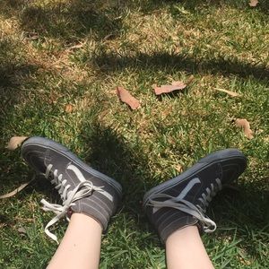 Vans Sk8 Hi gray suede sneaker