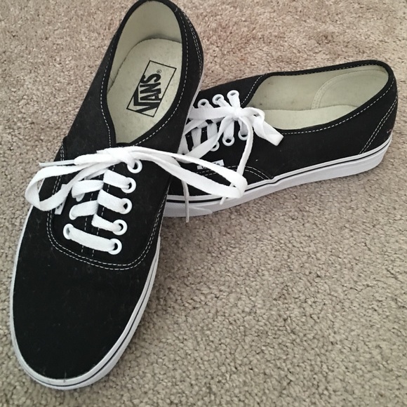 Vans sneakers MENS 9.5 WOMENS 8