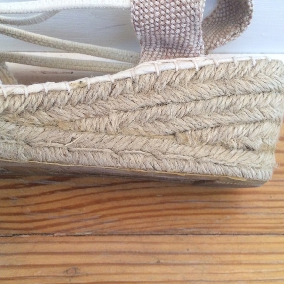 Summer Wedges - Picture 3 of 3