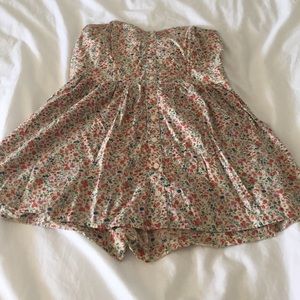 Pins and Needle floral romper
