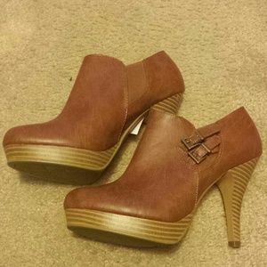 NEW Leather Ankle Boots