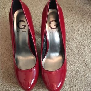 G by Guess size 6 1/2 heels
