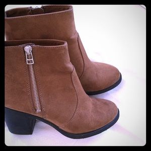 💗SUEDE BROWN BOOTIES