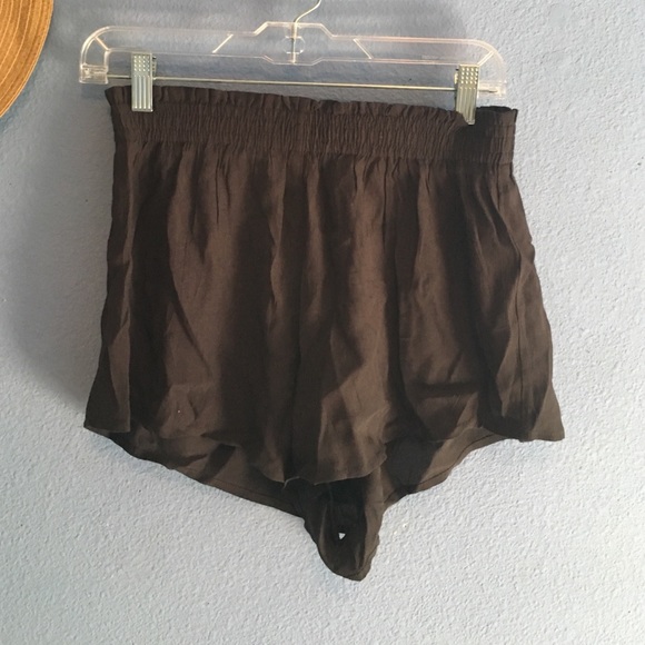 Forever 21 breezy black shorts