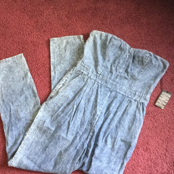 Forever 21 Dresses & Skirts - Forever 21 Denim jumpsuit