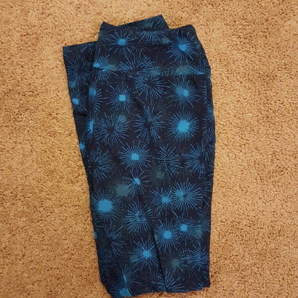 NWOT OS Lularoe Leggings