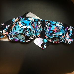 Cute Beach Riot bathing suit top