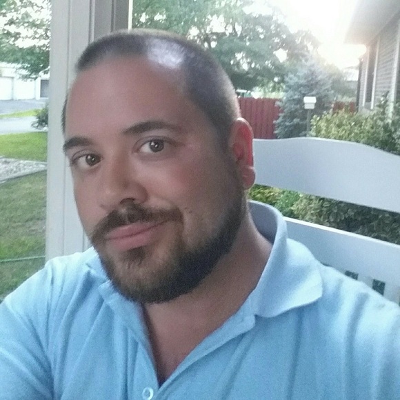 Meet your Posher, Brian - Picture 1 of 1