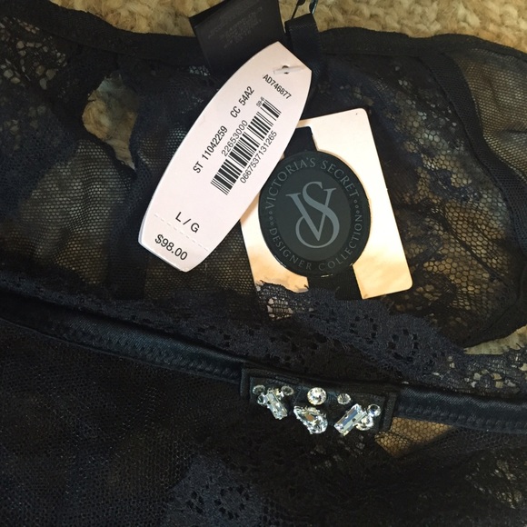 VS Designer Crystal Silk Lace Panty! - Picture 4 of 4