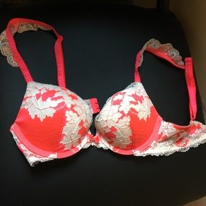 Victoria's Secret bra