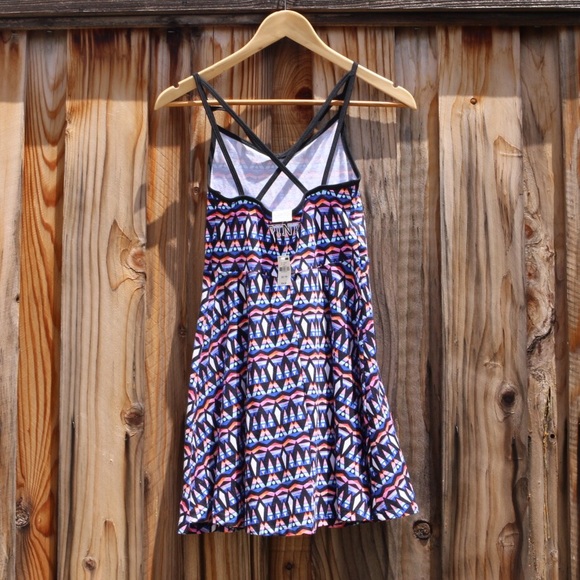 Dress - Picture 2 of 2