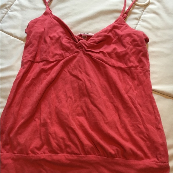 Spaghetti strap