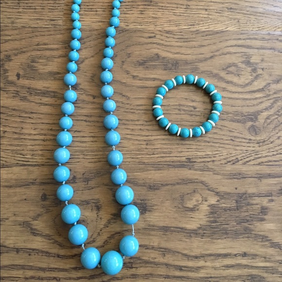 🇱🇷25% OFF BUNDLE SALE🇱🇷Necklace & Bracelete - Picture 2 of 4