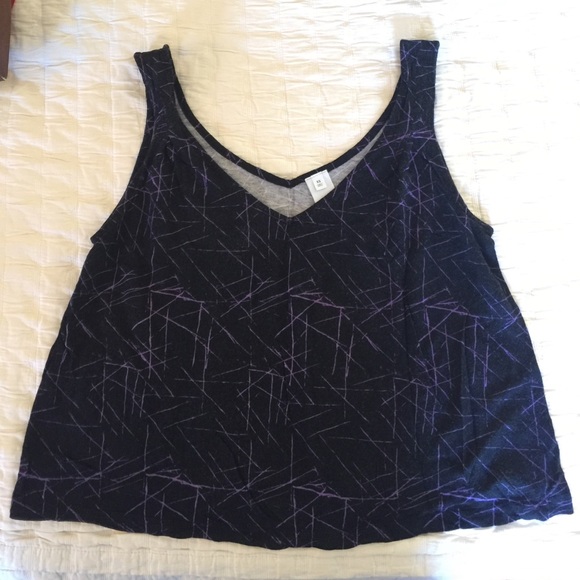 Trouve Tank