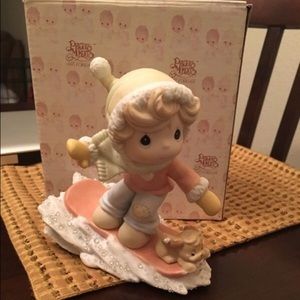 Precious Moments "There's Sno-Boredom With You"