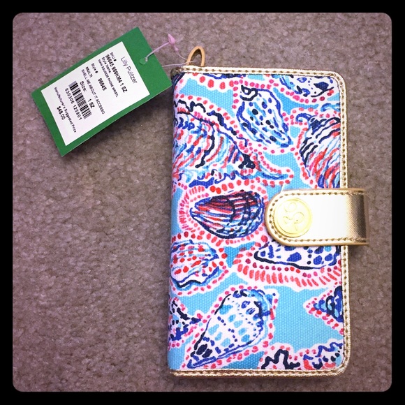 Brand new Lilly phone wristlet