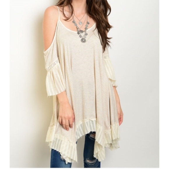 Boutique Tops - Boho Cold Shoulder Tunic Top Size S M L